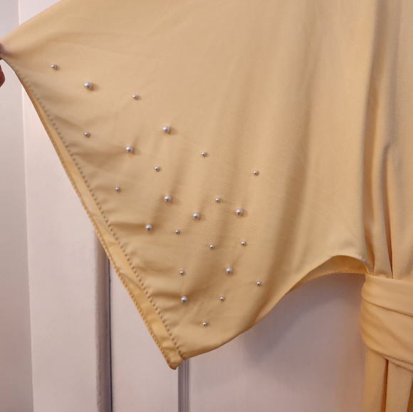 🌟Lilli Diamond Yellow Goddess Dress 🌟 - Picture 2 of 8